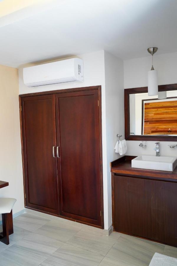 Framfor Inn Chetumal Exterior foto
