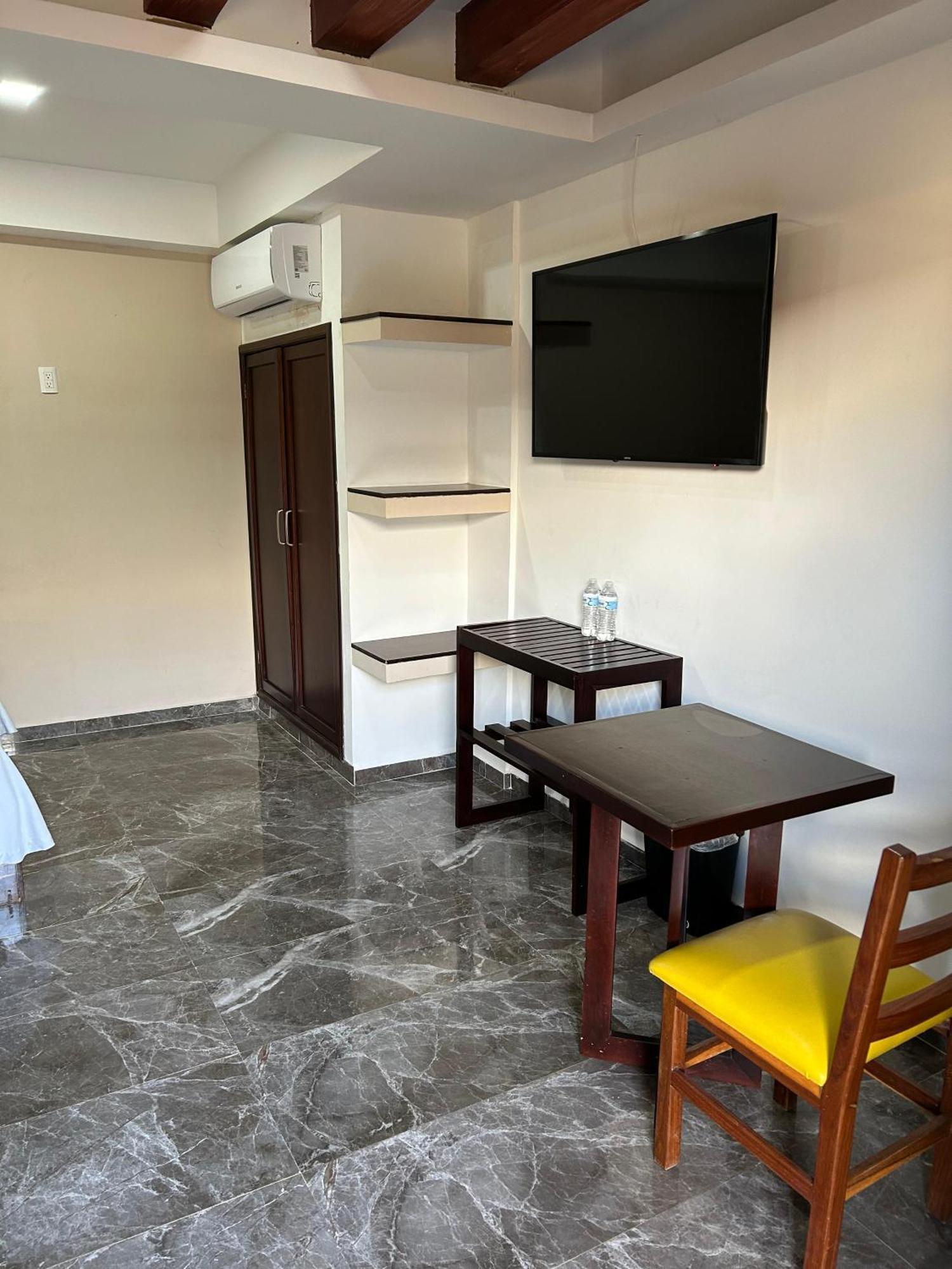 Framfor Inn Chetumal Exterior foto